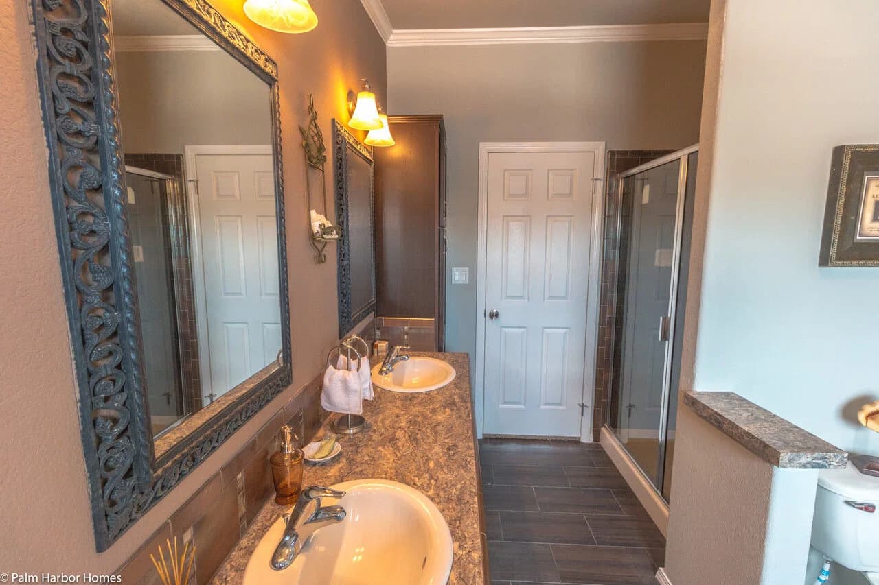 Hacienda flex 57604a bathroom home features
