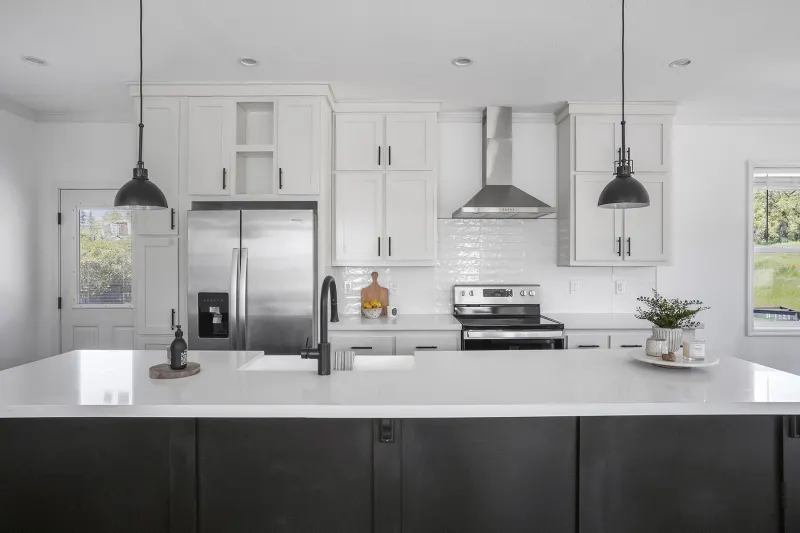 Starbird kitchen home features