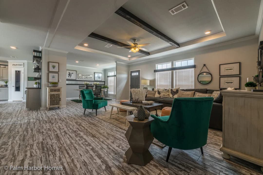Vintage farmhouse 32643c interior home features