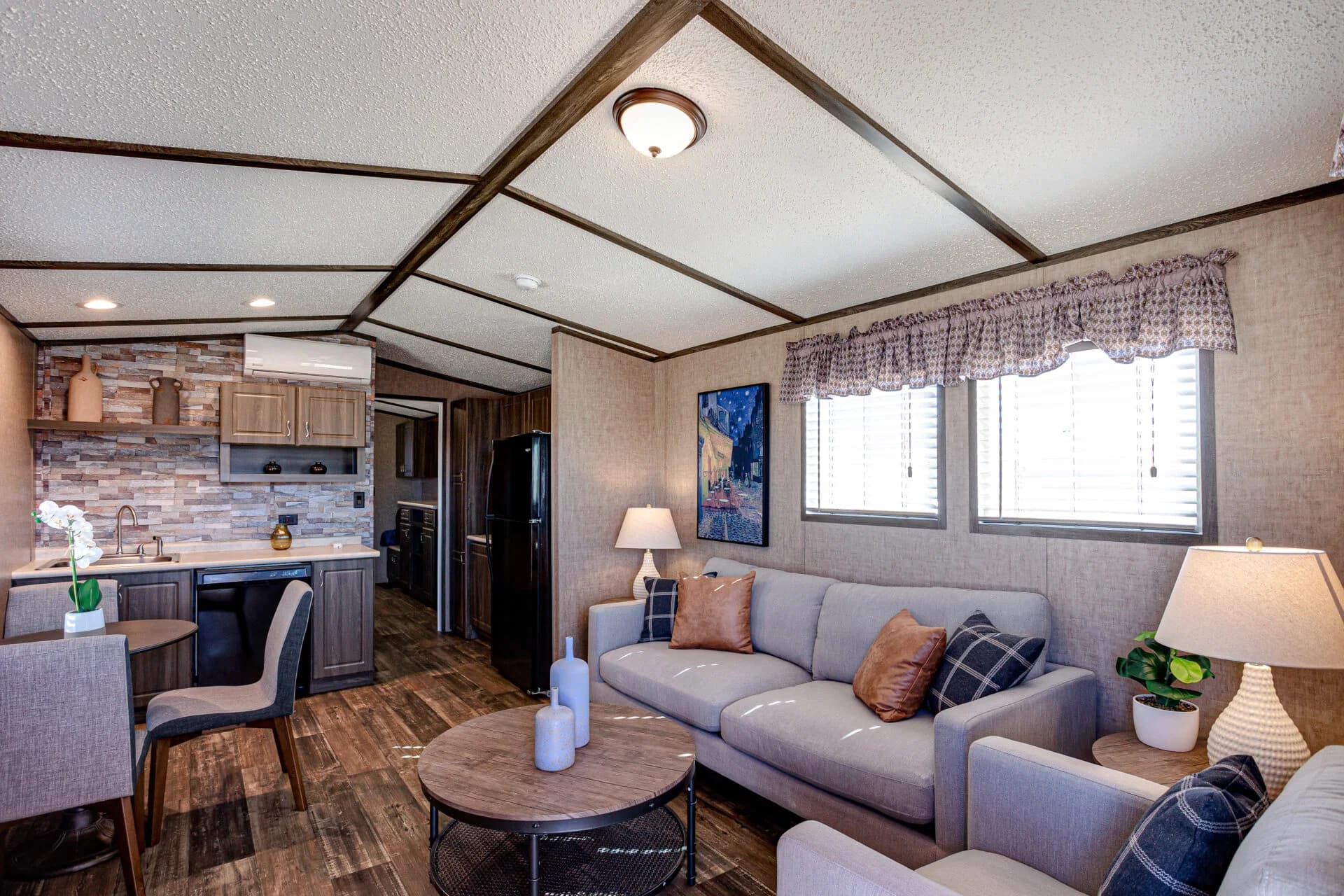 Select s-1236-11fla interior home features