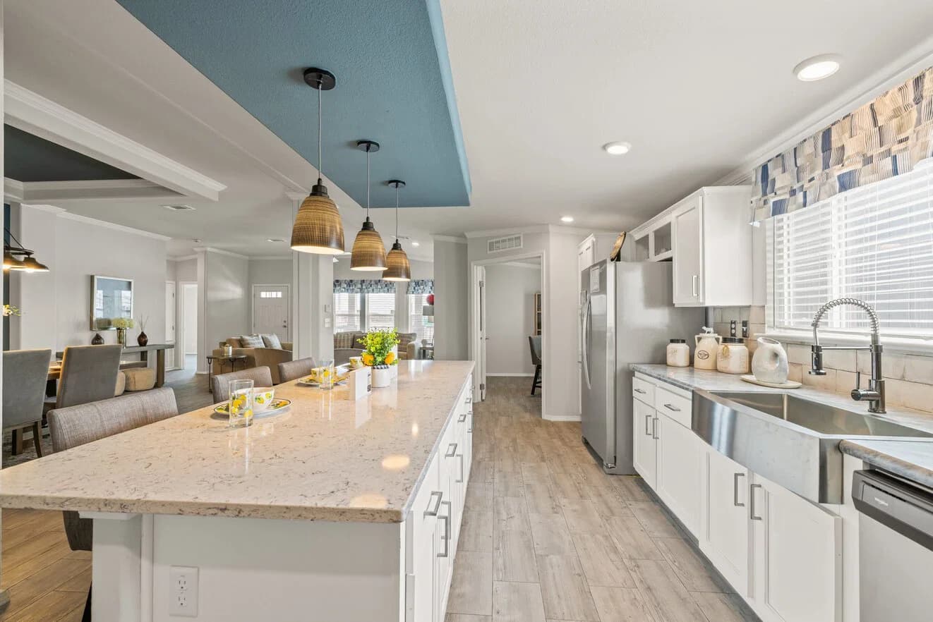 La belle 41764d kitchen home features