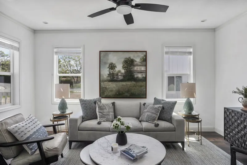 Starbird interior home features
