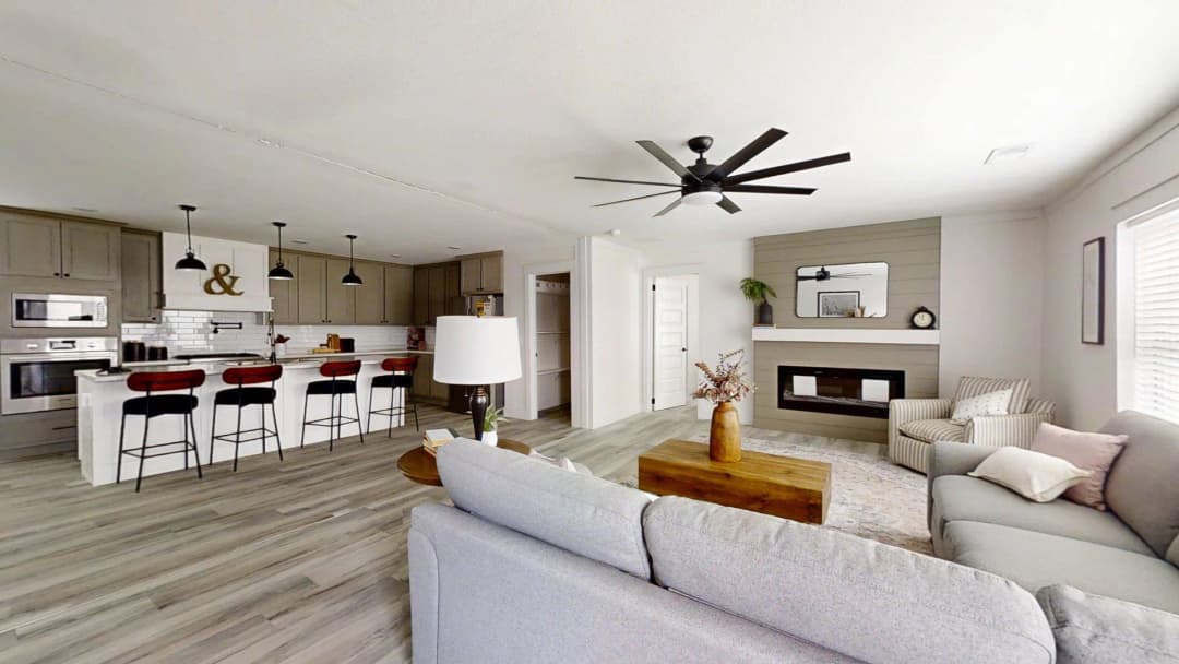 The king david 76 interior home features