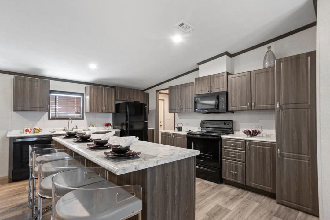 Classic c-3252-32d kitchen home features