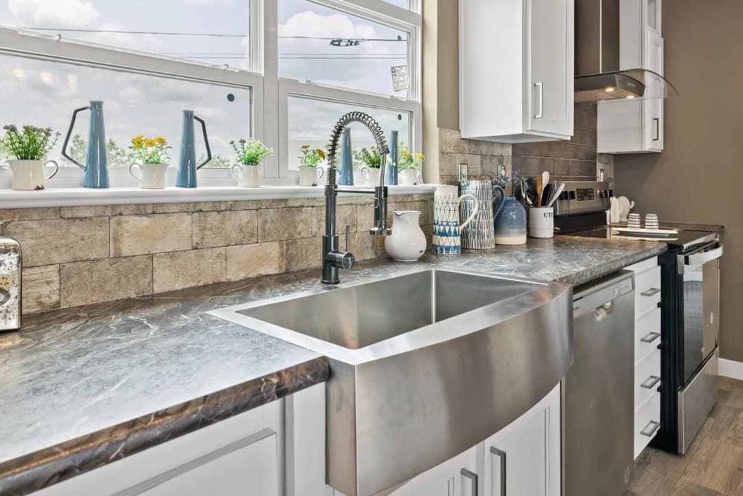 El rancho 32764a kitchen home features