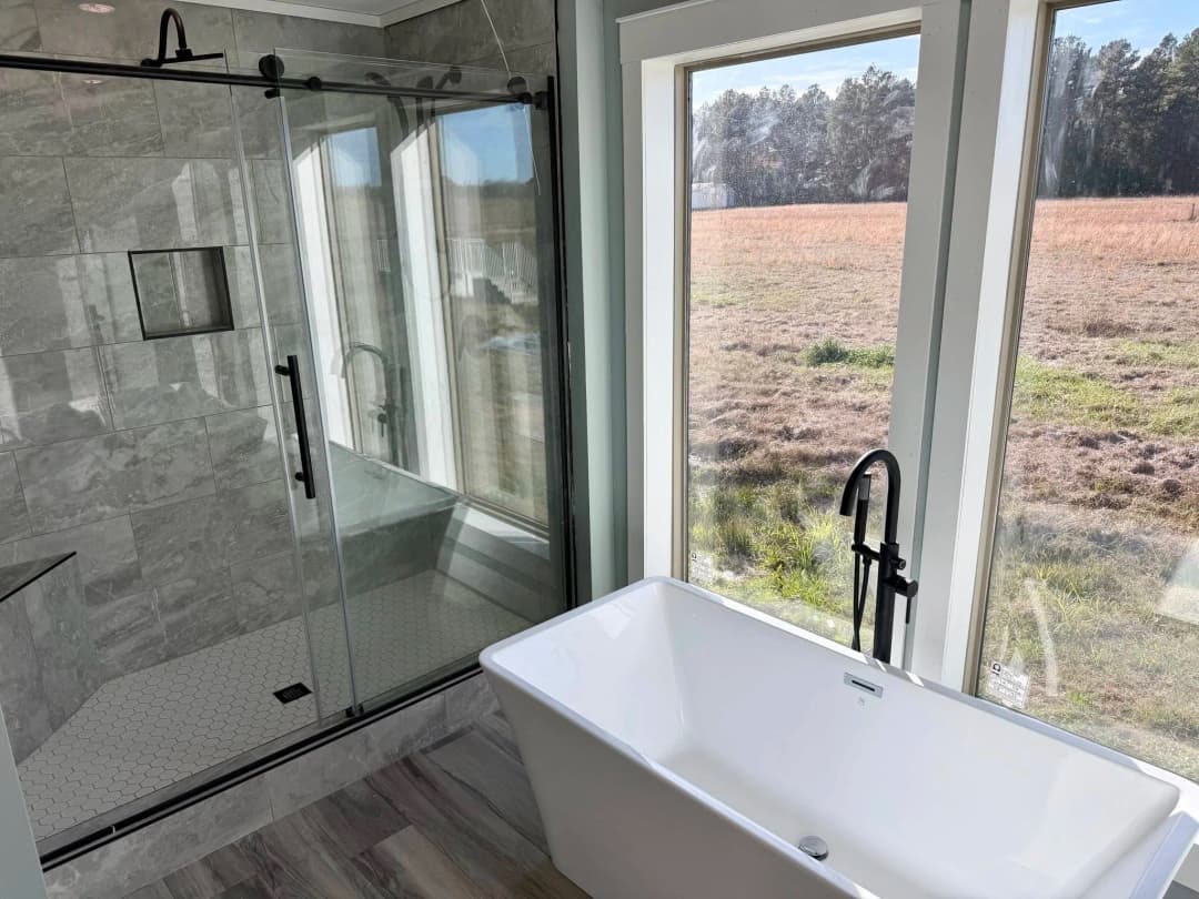 The king david 80 bathroom home features