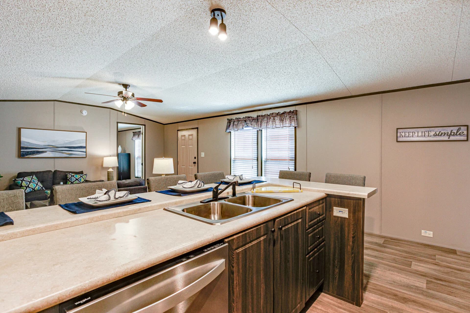 Select s-1672-32b kitchen home features