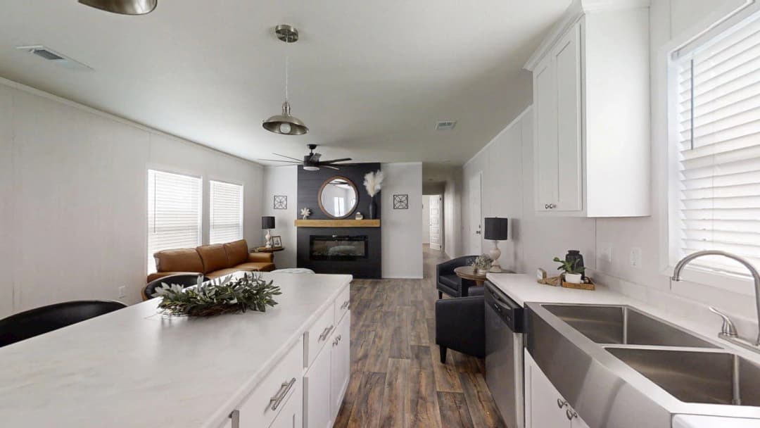 The matthew kitchen home features