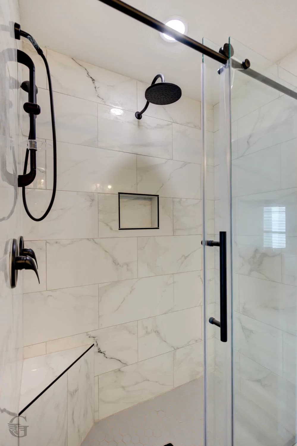 The thaddeus bathroom home features