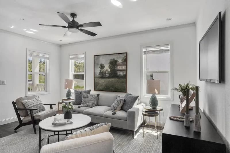 Starbird interior home features