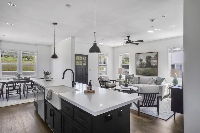 Starbird kitchen home features