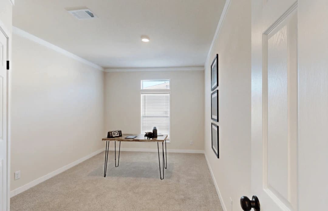 Cimarron 32563a bedroom home features