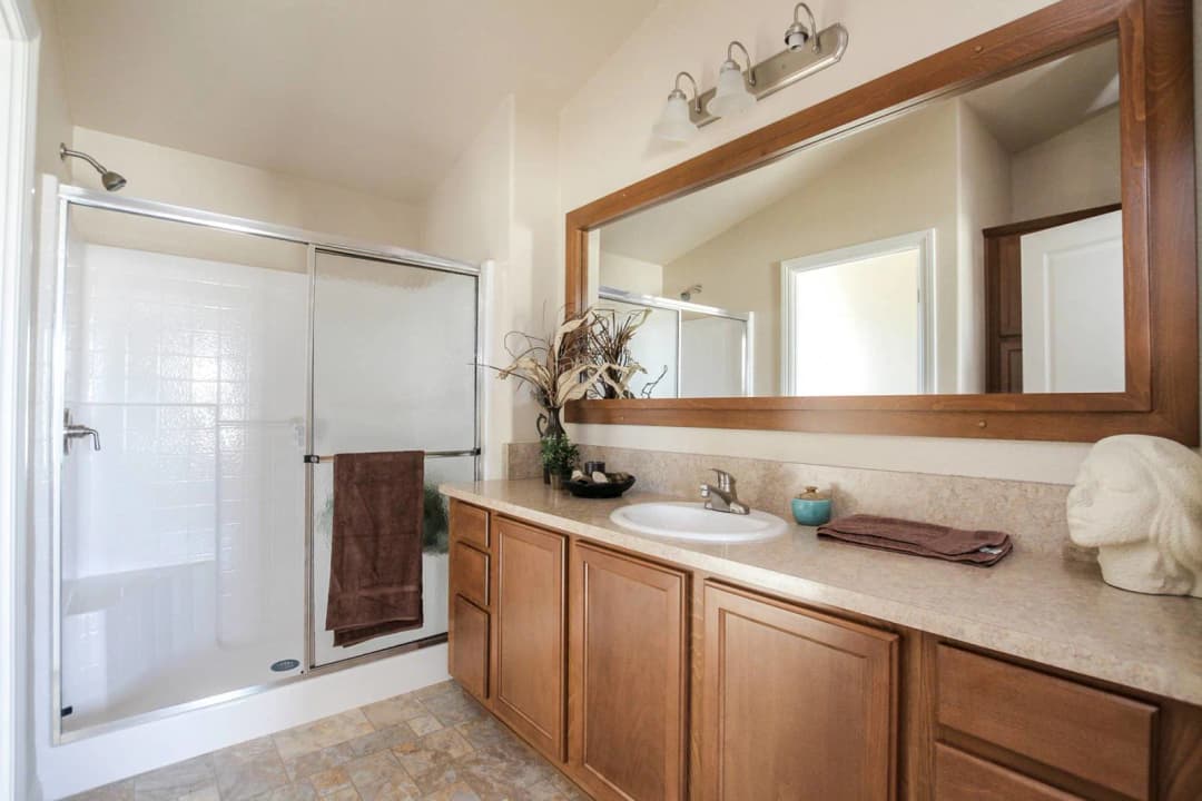 Bradford bathroom home features