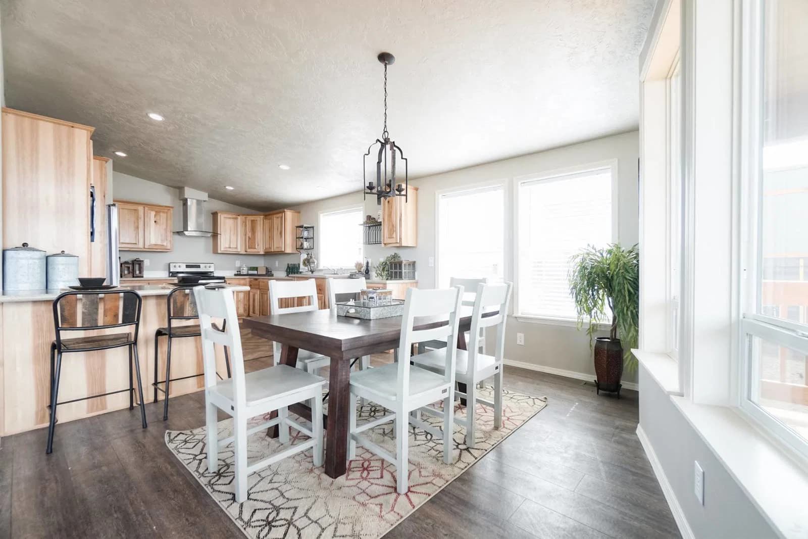 Crystal bay estates cb4603c interior home features
