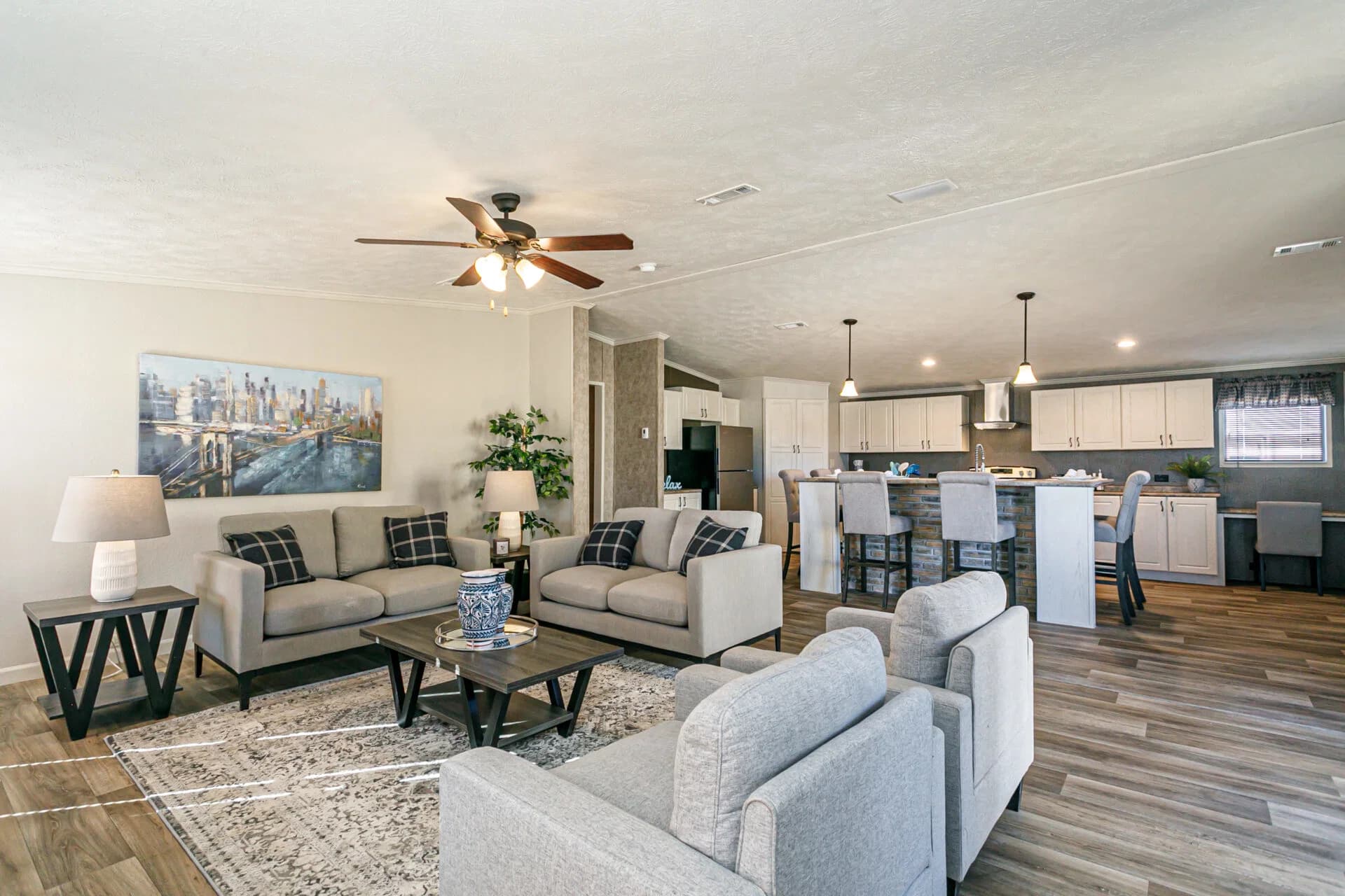 Classic c-3264-32bp interior home features
