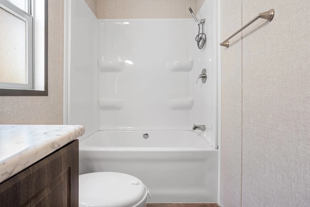 Classic c-3252-32d bathroom home features