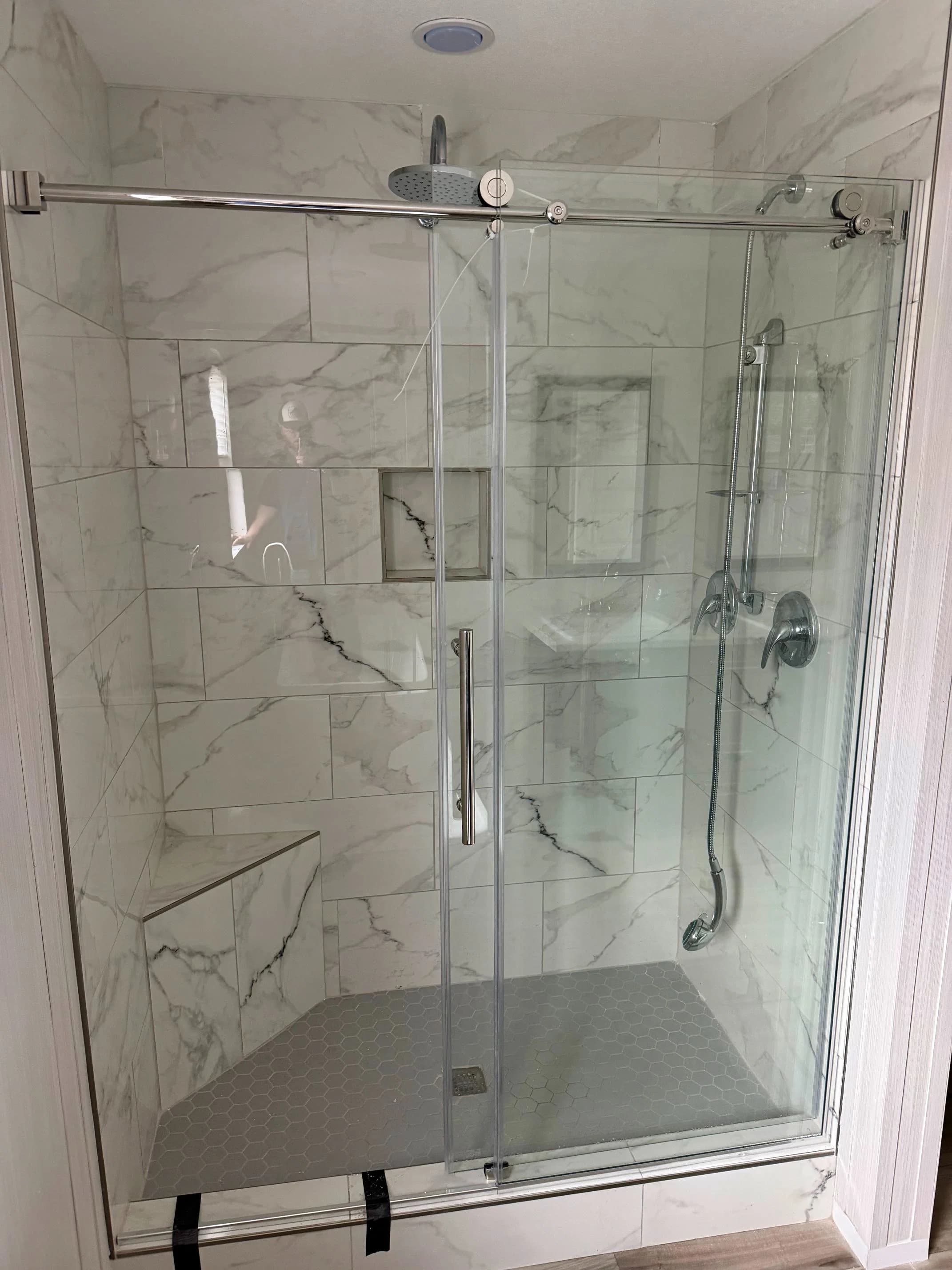 The andrew 80 bathroom home features