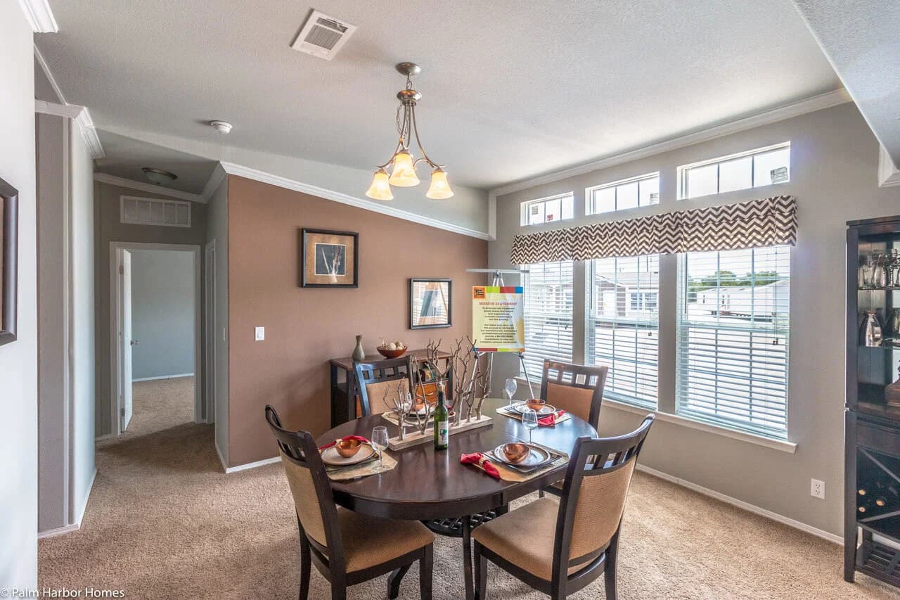Hacienda flex 57604a interior home features