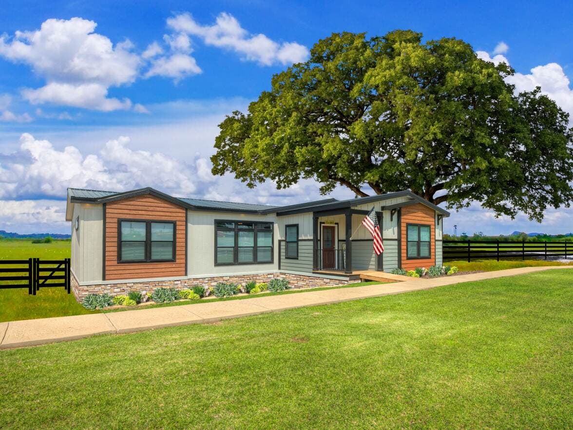 Vintage farmhouse flex 47643a elevation and exterior home features