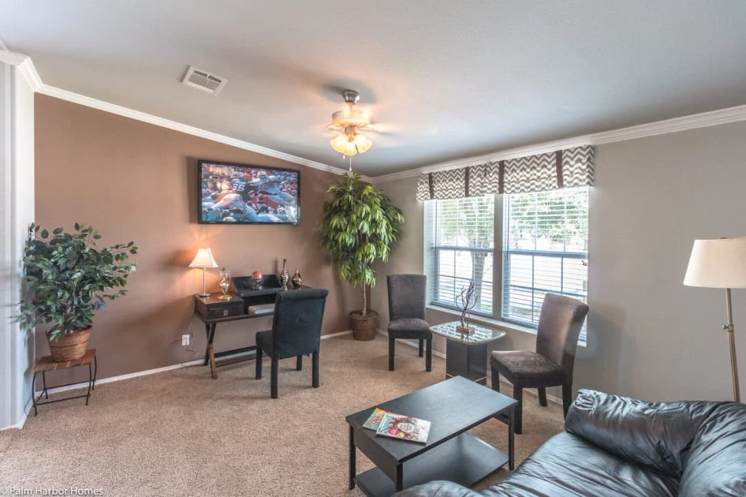 Hacienda flex 57604a interior home features