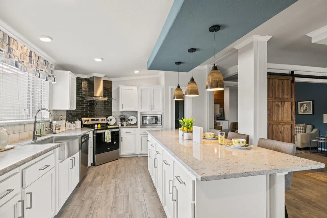 La belle 41764d kitchen home features