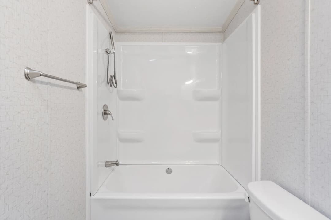 Heritage h-3272-43a bathroom home features